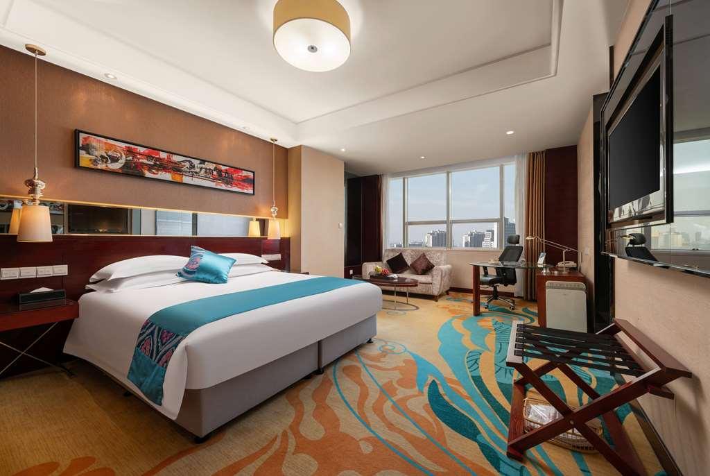 Ramada Zibo Hotel Quarto foto