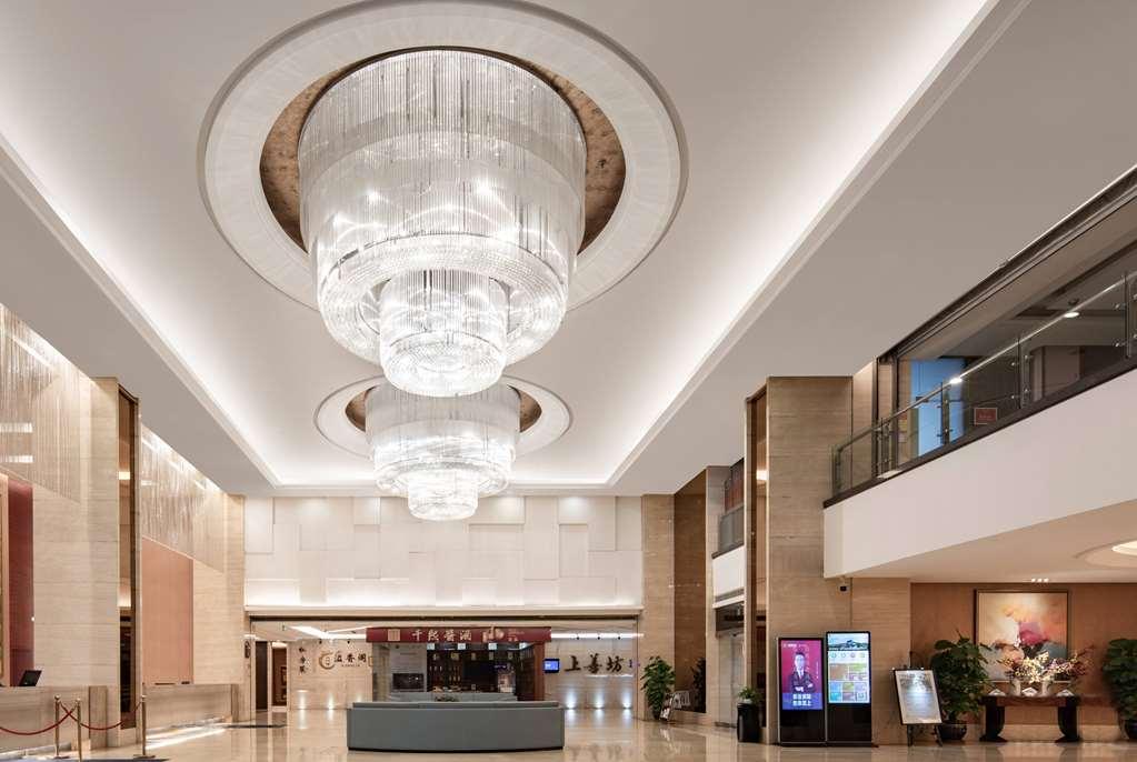 Ramada Zibo Hotel Interior foto
