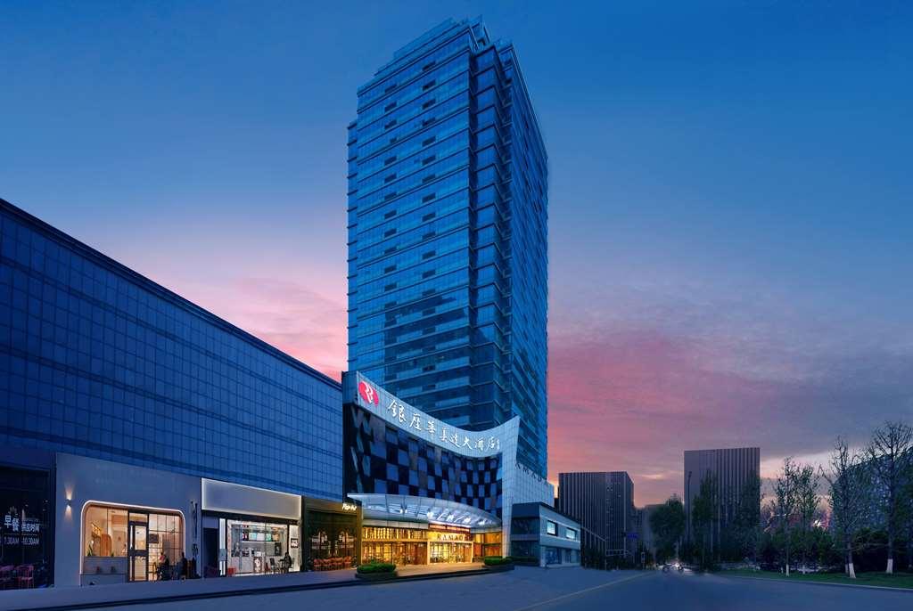 Ramada Zibo Hotel Exterior foto