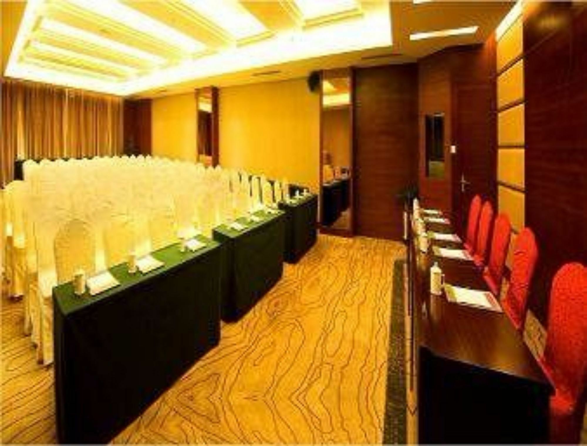 Ramada Zibo Hotel Facilidades foto